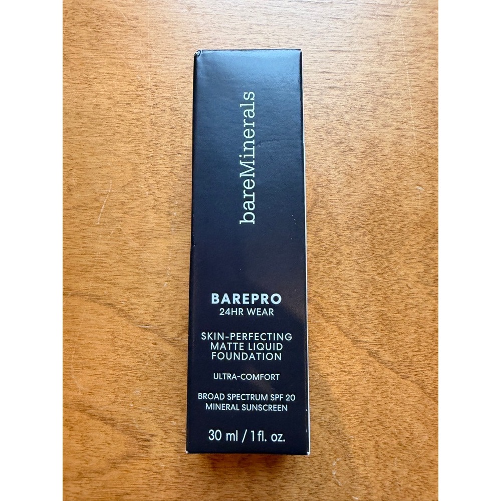 bareMinerals BAREPRO 24HR Matte Liquid Foundation Fair 05 Cool SPF 20 1oz NEW